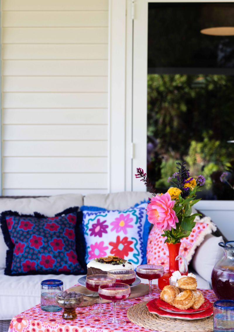 Cushion - Flowers Blue