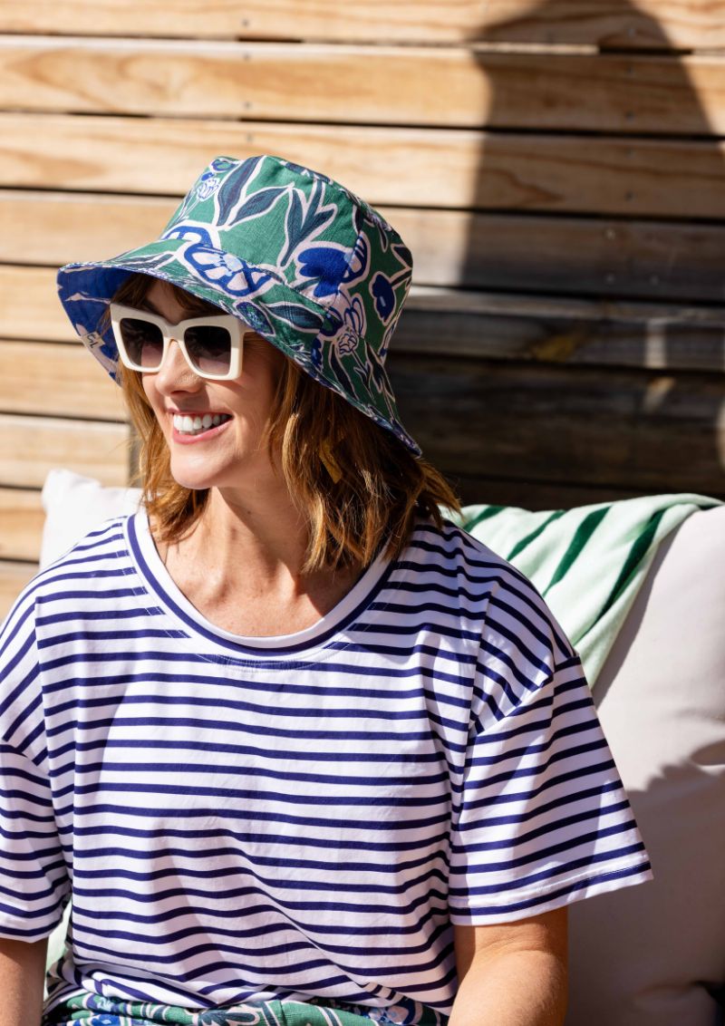 Bucket Hat - Euni Green / New Muse Blue