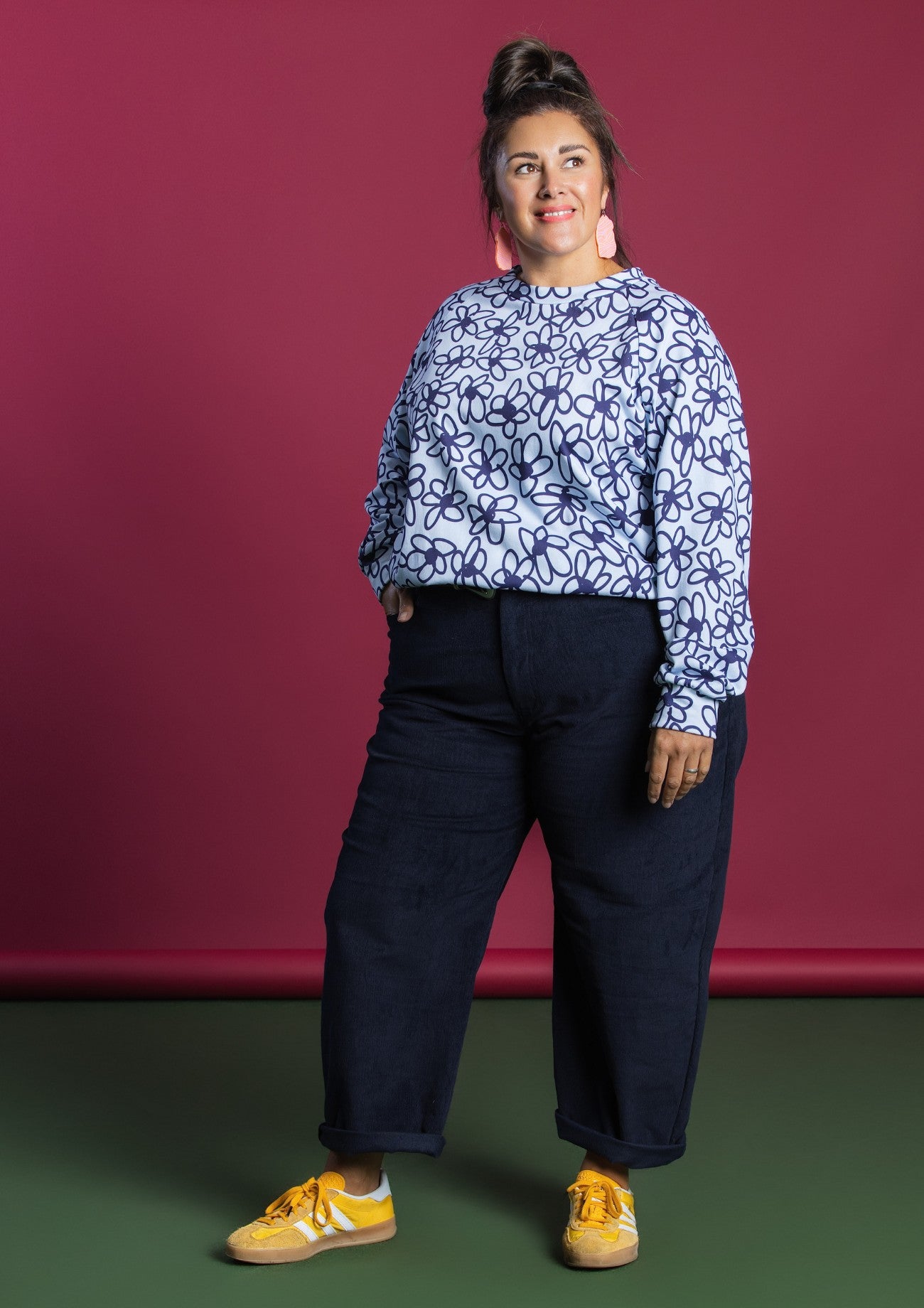 Cord Barrel Leg Pant - Navy