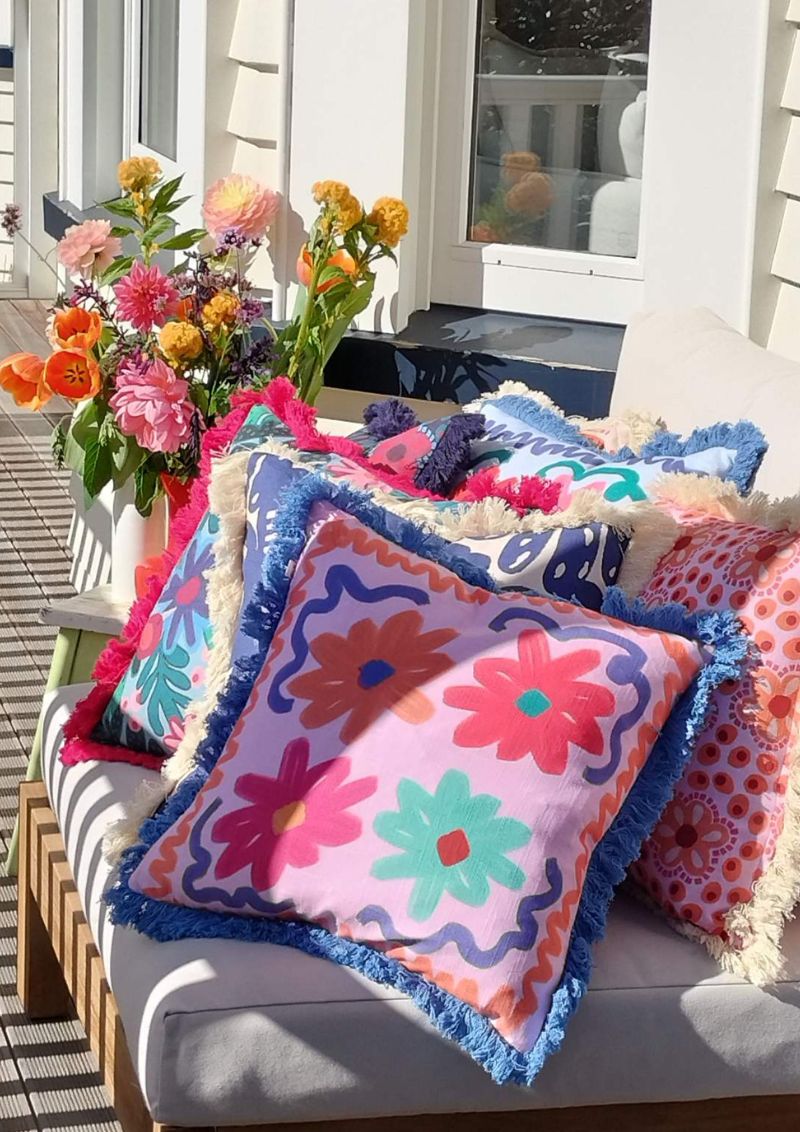 Cushion - Flowers Pink