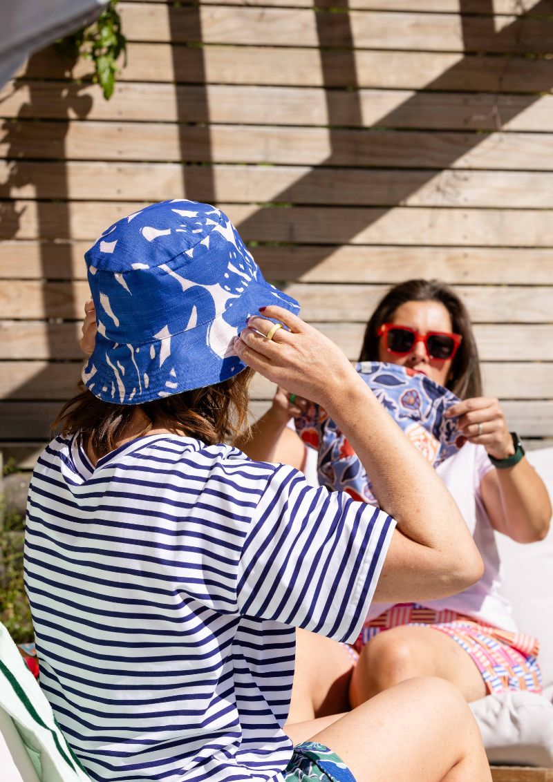 Bucket Hat - Euni Green / New Muse Blue