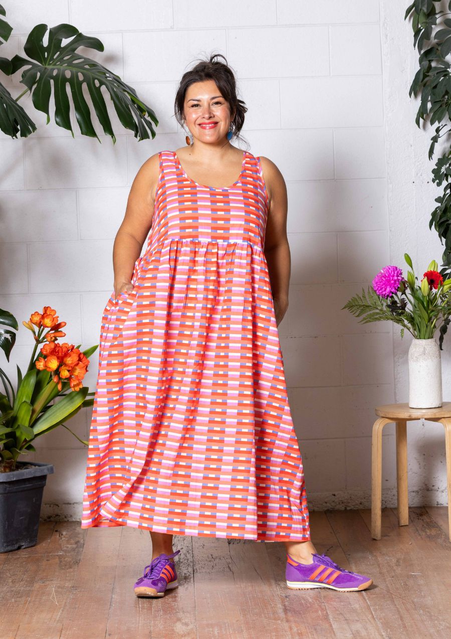 Reverie Reversible Dress - Long Lines Peaches