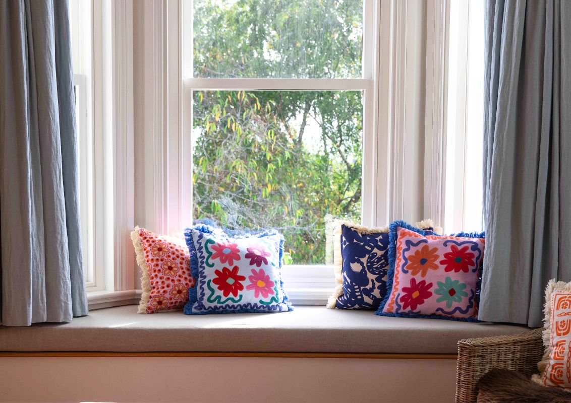 Cushion - Flowers Pink