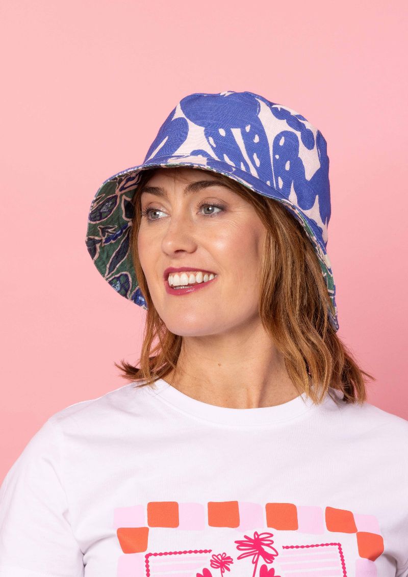 Bucket Hat - Euni Green / New Muse Blue