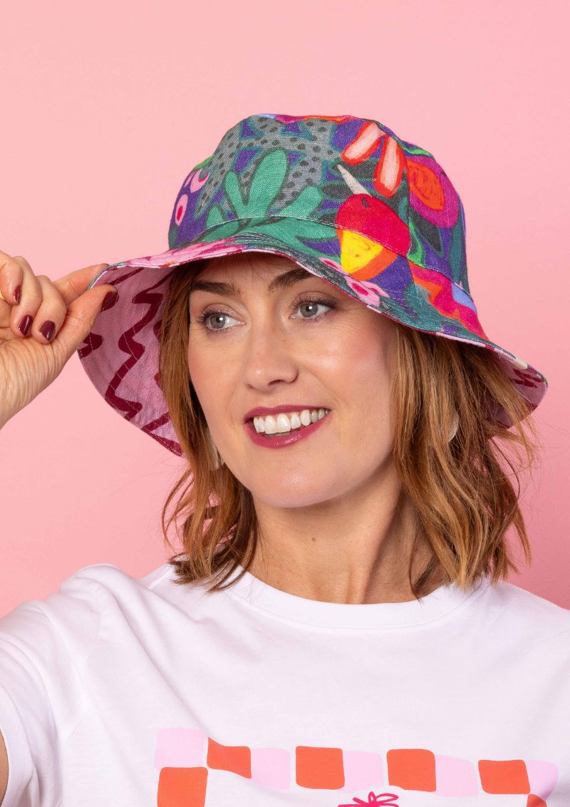 Bucket Hat - Raspberry Ziggy / Wilderness