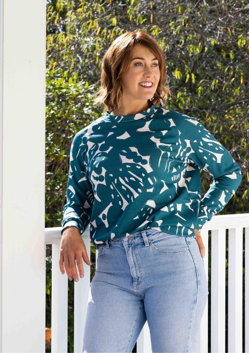 Greta Sweater - New Muse Ocean