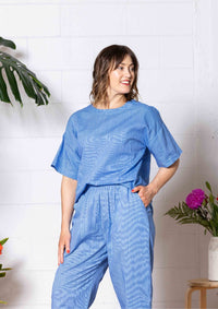 Lisso Boxy Top - Thin Pin Blue