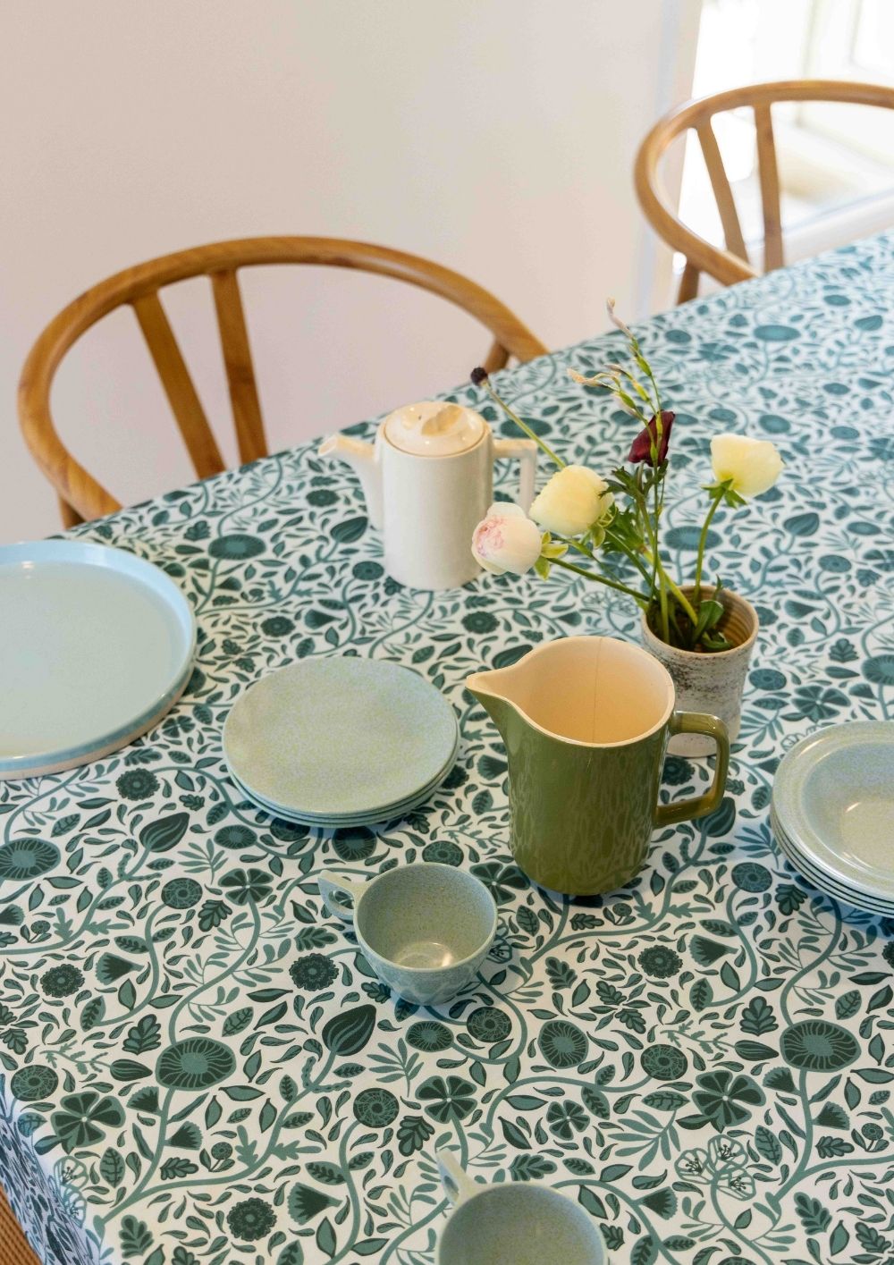 Nouveau Green Cotton Linen Tablecloth
