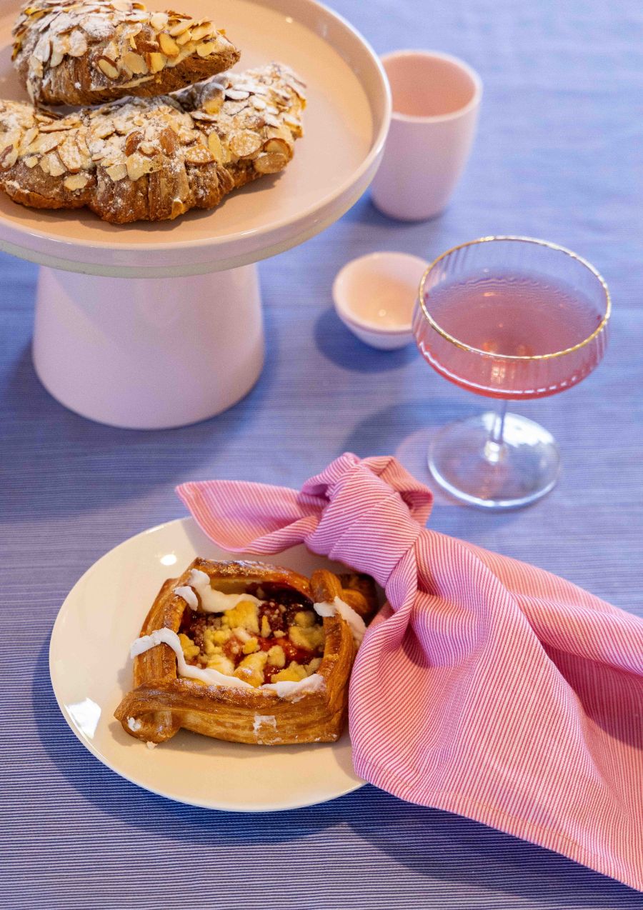 Thin Pin Bubblegum Cotton Linen Napkins